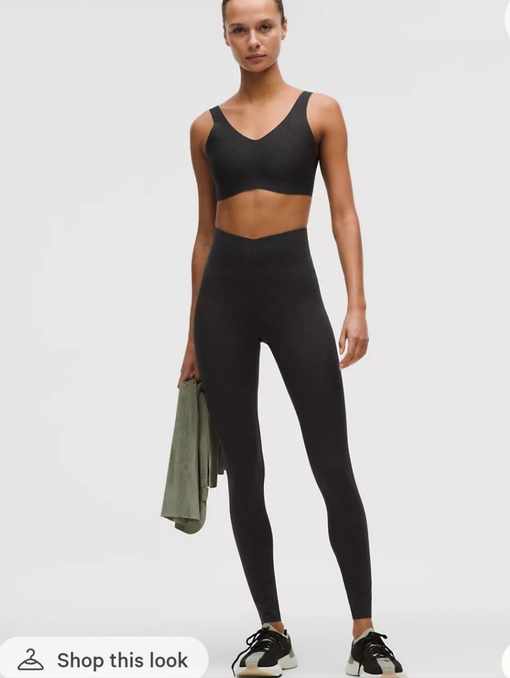 Lululemon Glow Up™ Super-High-Rise Tight 28"
Sz 6 Snake Embossed Black